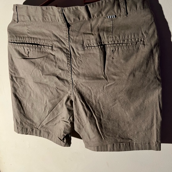 Mens beige Five Four shorts size 30 - Picture 2 of 2